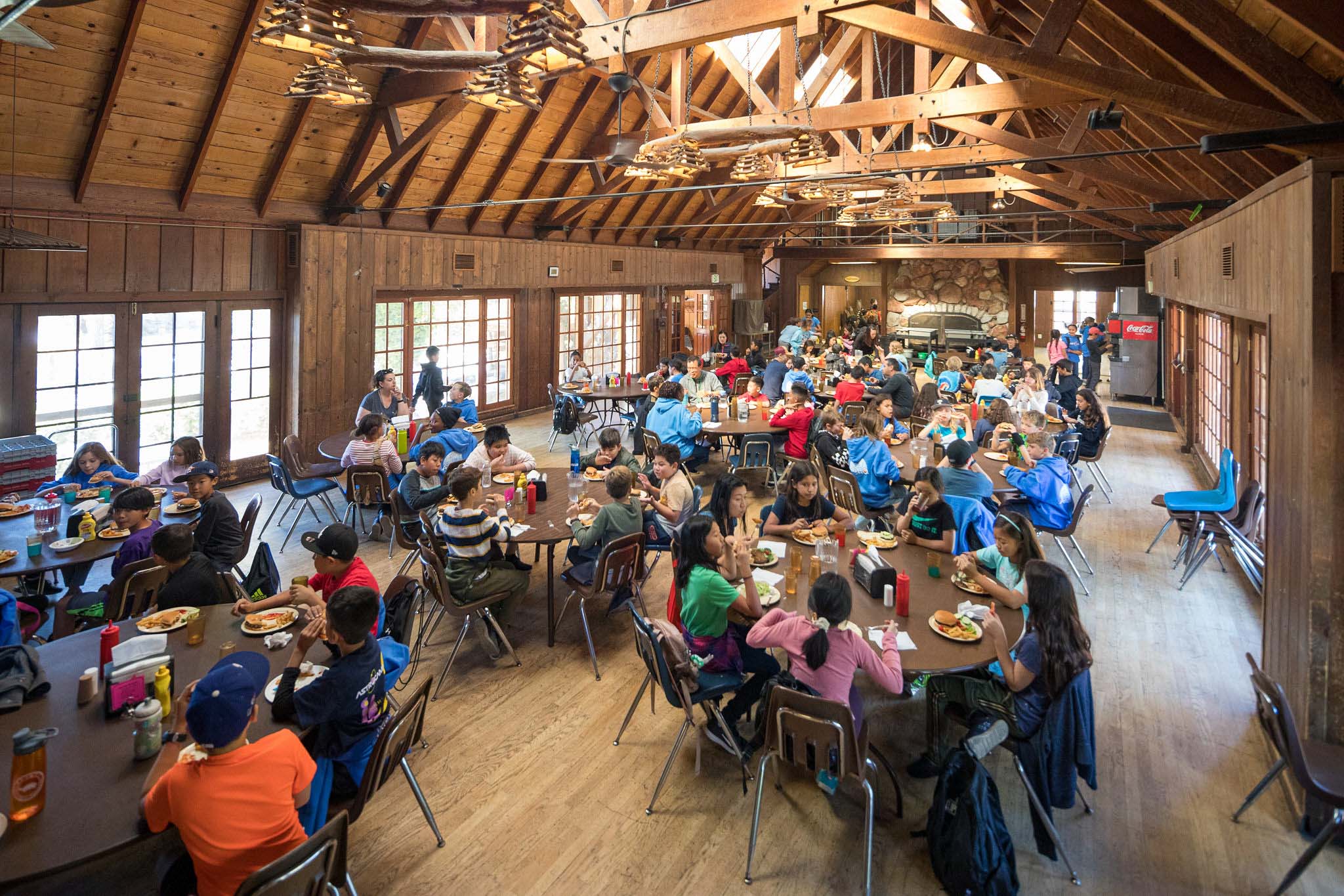 Cafeteria with kids.